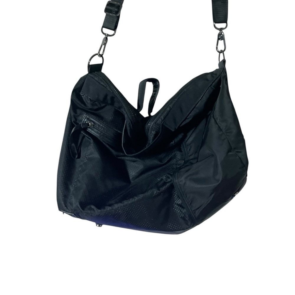 EUC Lululemon Do it Up Duffel - Picture 7 of 7
